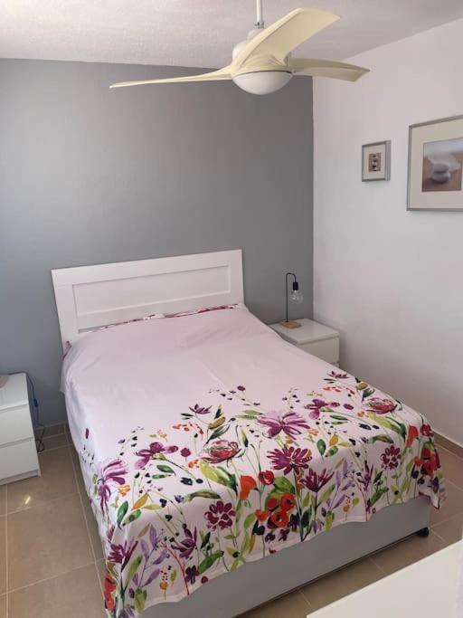 Palm Villa 1 Bed Apartment Overlooking Golf Course Σαν Μιγκέλ ντε Αμπόνα Εξωτερικό φωτογραφία