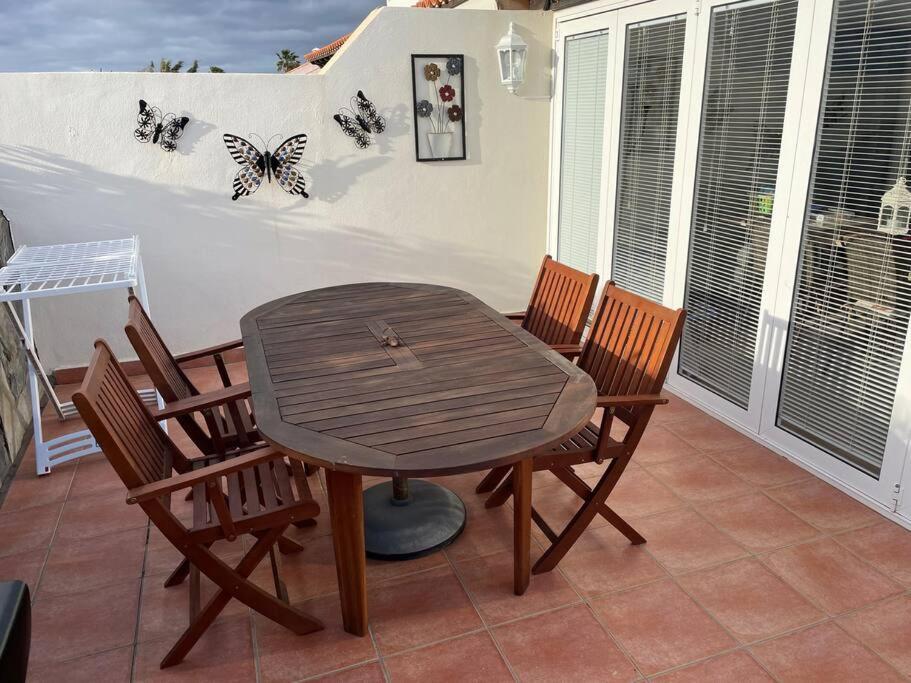 Palm Villa 1 Bed Apartment Overlooking Golf Course Σαν Μιγκέλ ντε Αμπόνα Εξωτερικό φωτογραφία
